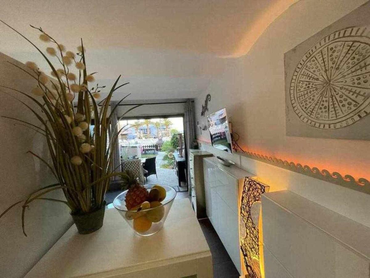 Sun Club Playa del Aguila Apartment Bagian luar foto